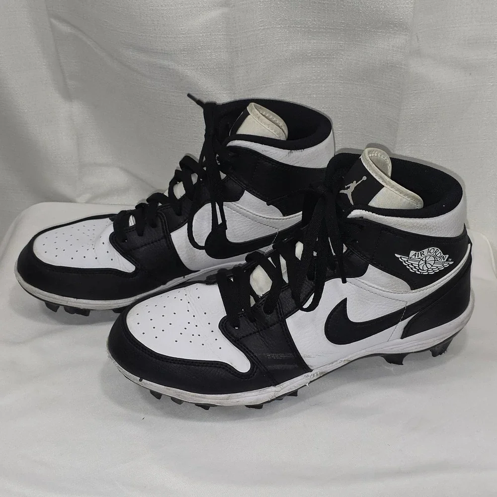 Jordan 1 Mid TD Football Cleats Panda Black White FJ6805-100 Mens 9